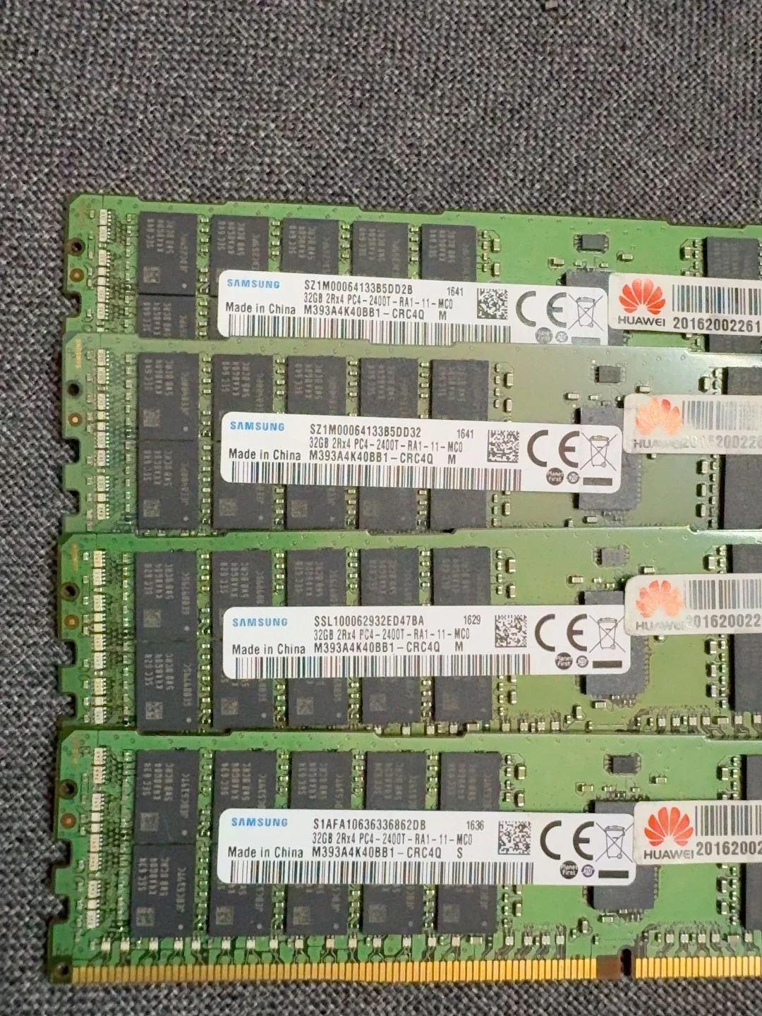 M393A4K40BB1-CRC4Q — product reference photo 1