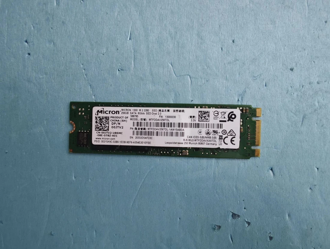 MTFDDAV256TDL — label reference photo 1