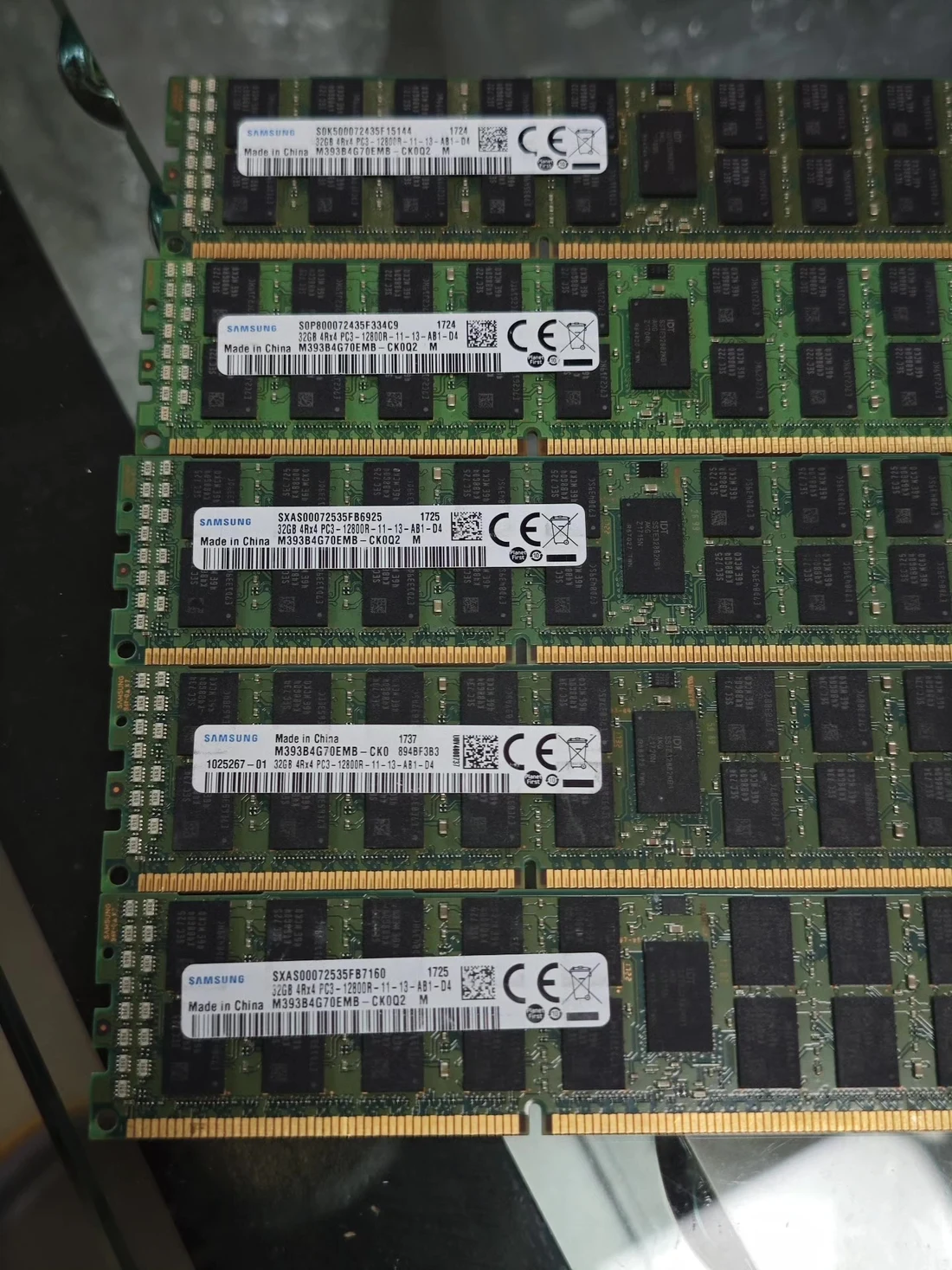 M393B4G70EMB-CK0Q2 — product reference photo 1