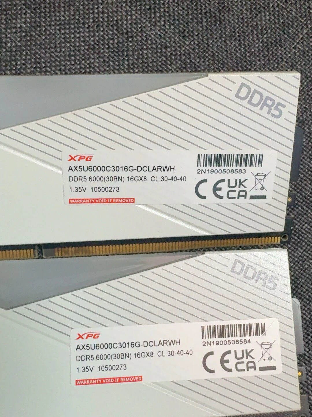 AX5U6000C3016G-DCLARWH — product reference photo 1