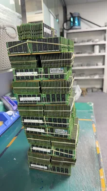 HMA84GL7AMR4N-TF — reference photo including other products 2