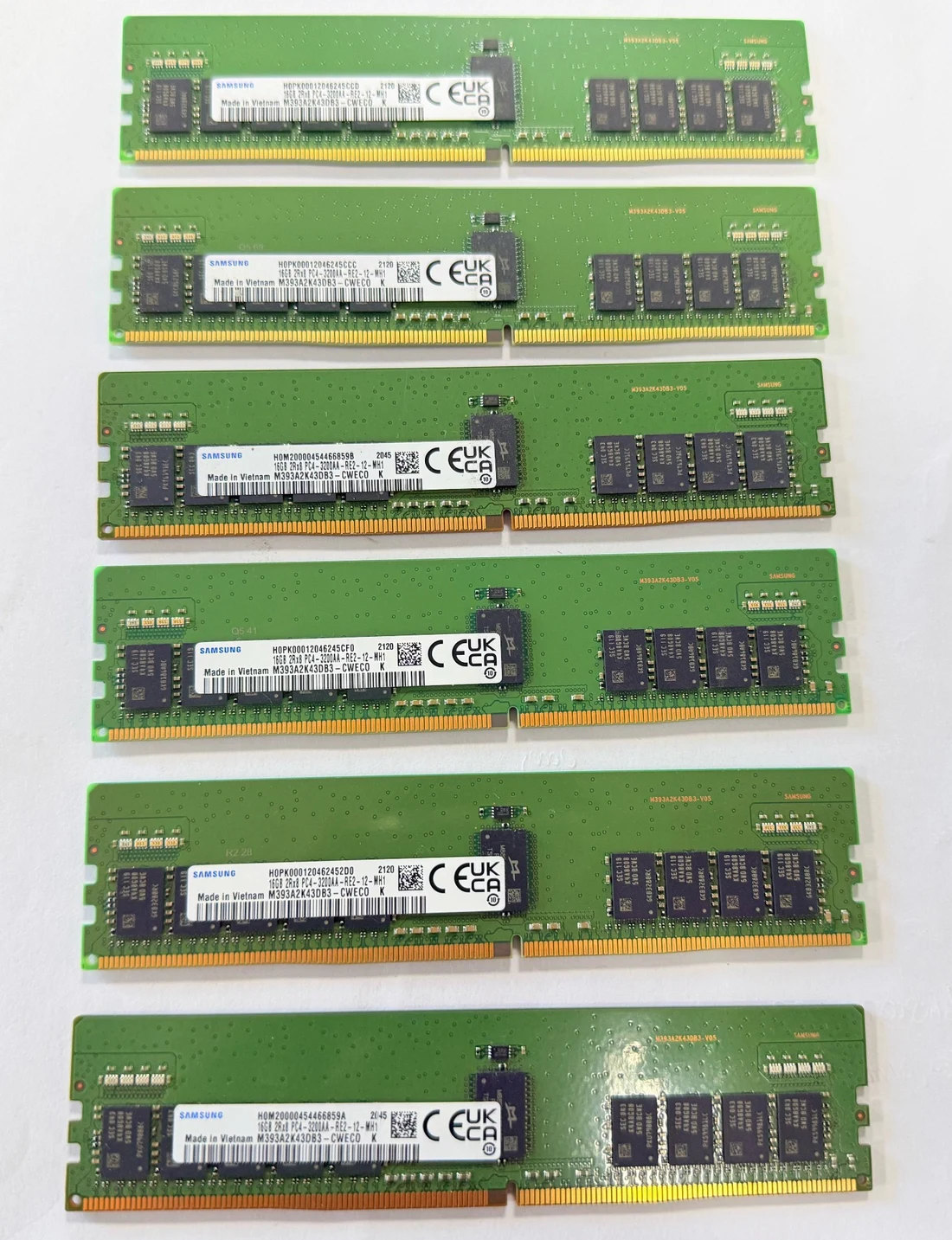 M393A2K43DB3-CWECO — label reference photo 1