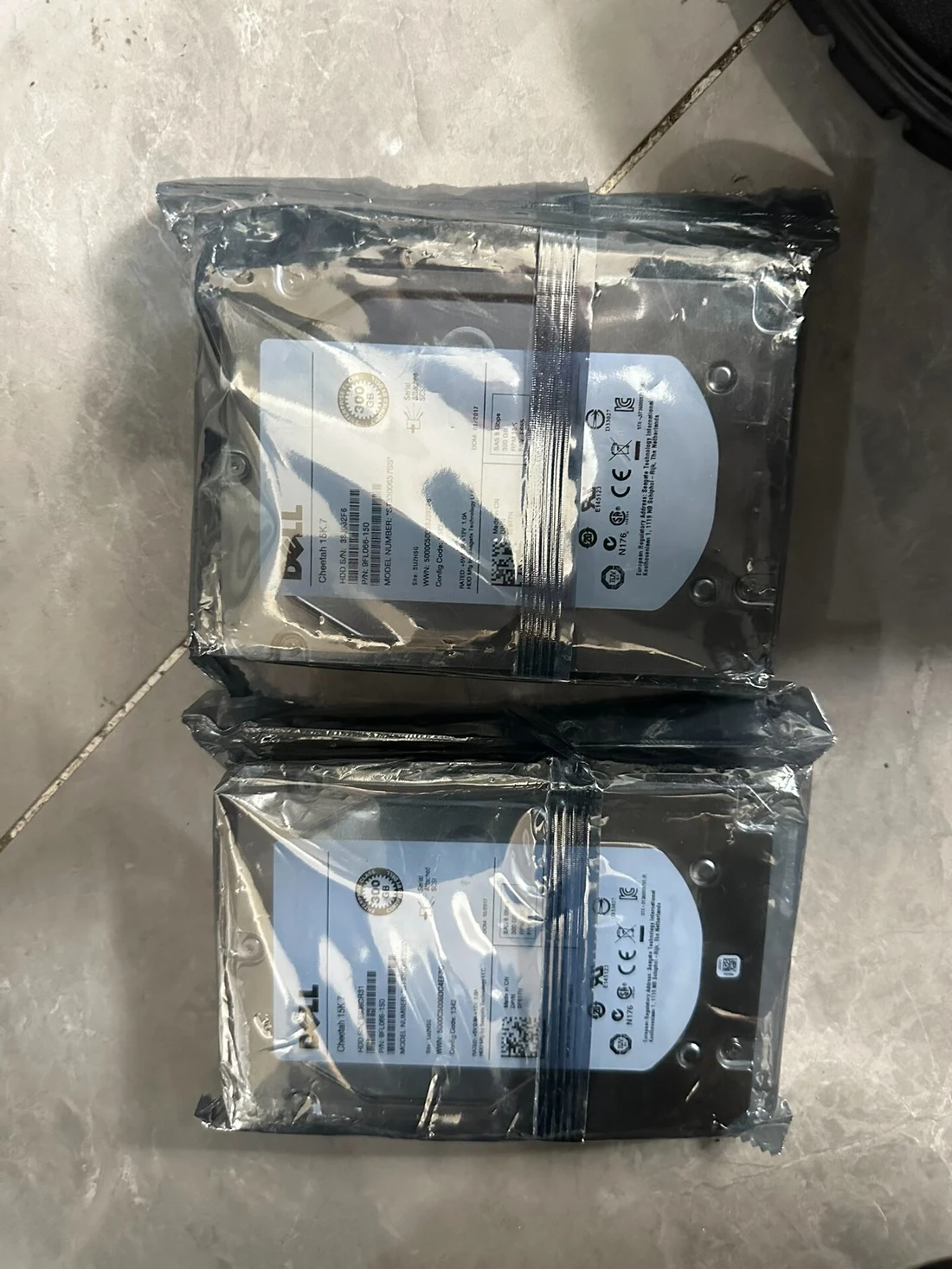 ST3300657SS — product reference photo 1