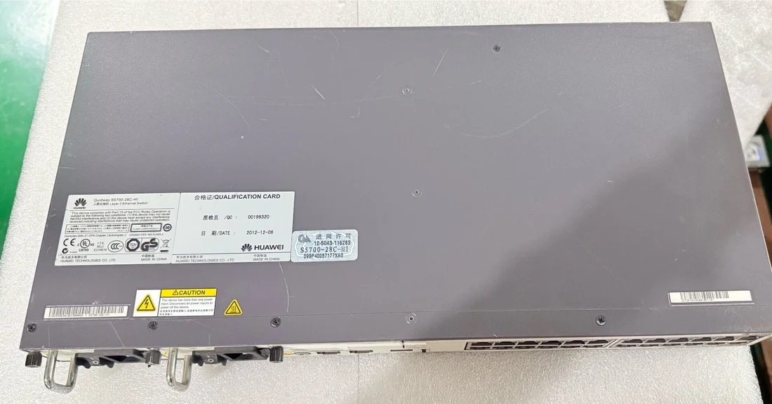 S5700-28C-HI — label reference photo 1