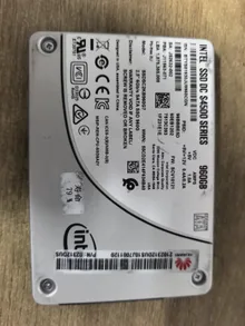 SSDSC2KB960G7 — label reference photo 2