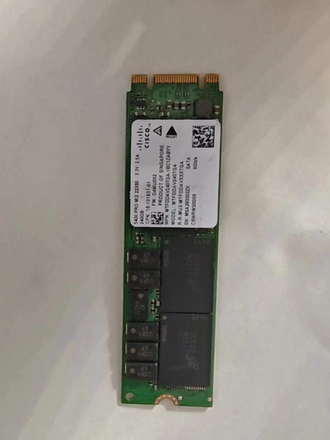 MTFDDAV240TGA — product reference photo 1