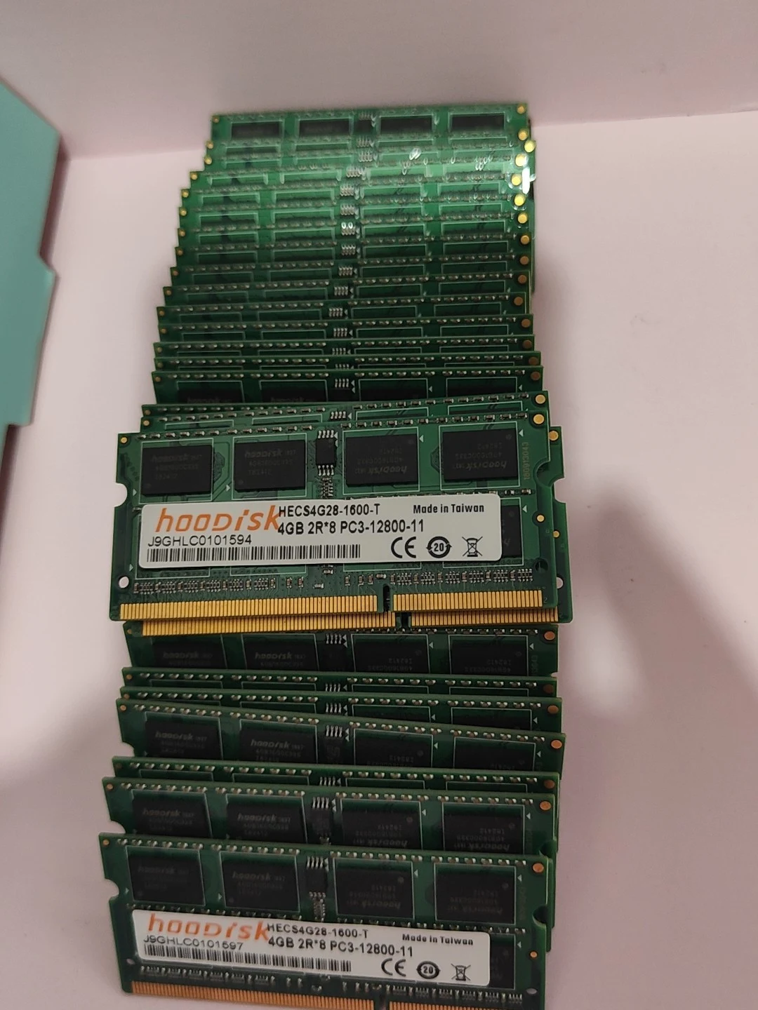 HECS4G28-1600-T — product reference photo 1