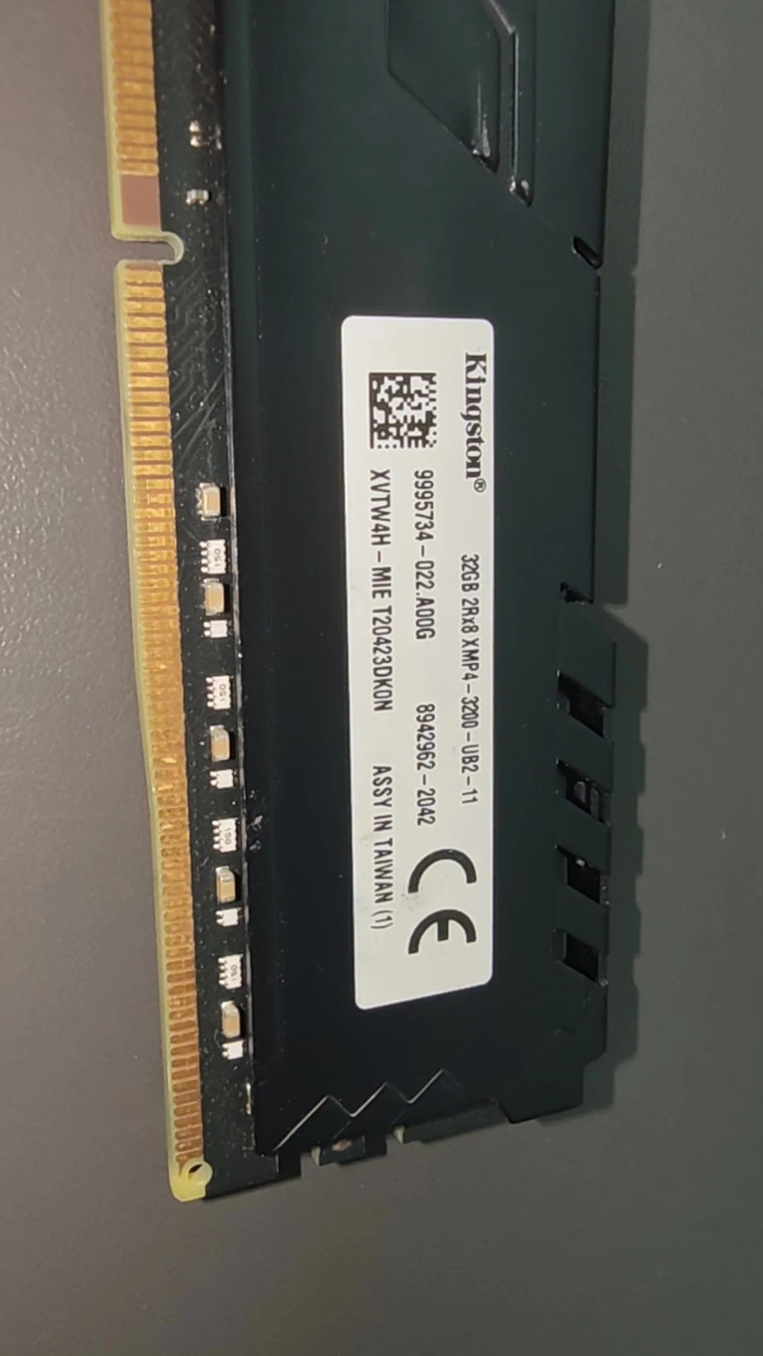 Kingston 32GB DDR4-3200 XMP 2Rx8 DIMM — product reference photo 1