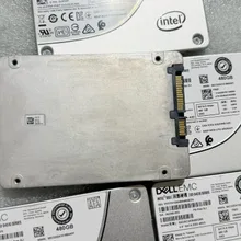 SSDSC2KB480G8R — reference photo including other products 11