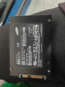 MZ-75E1T0 — product reference photo 1