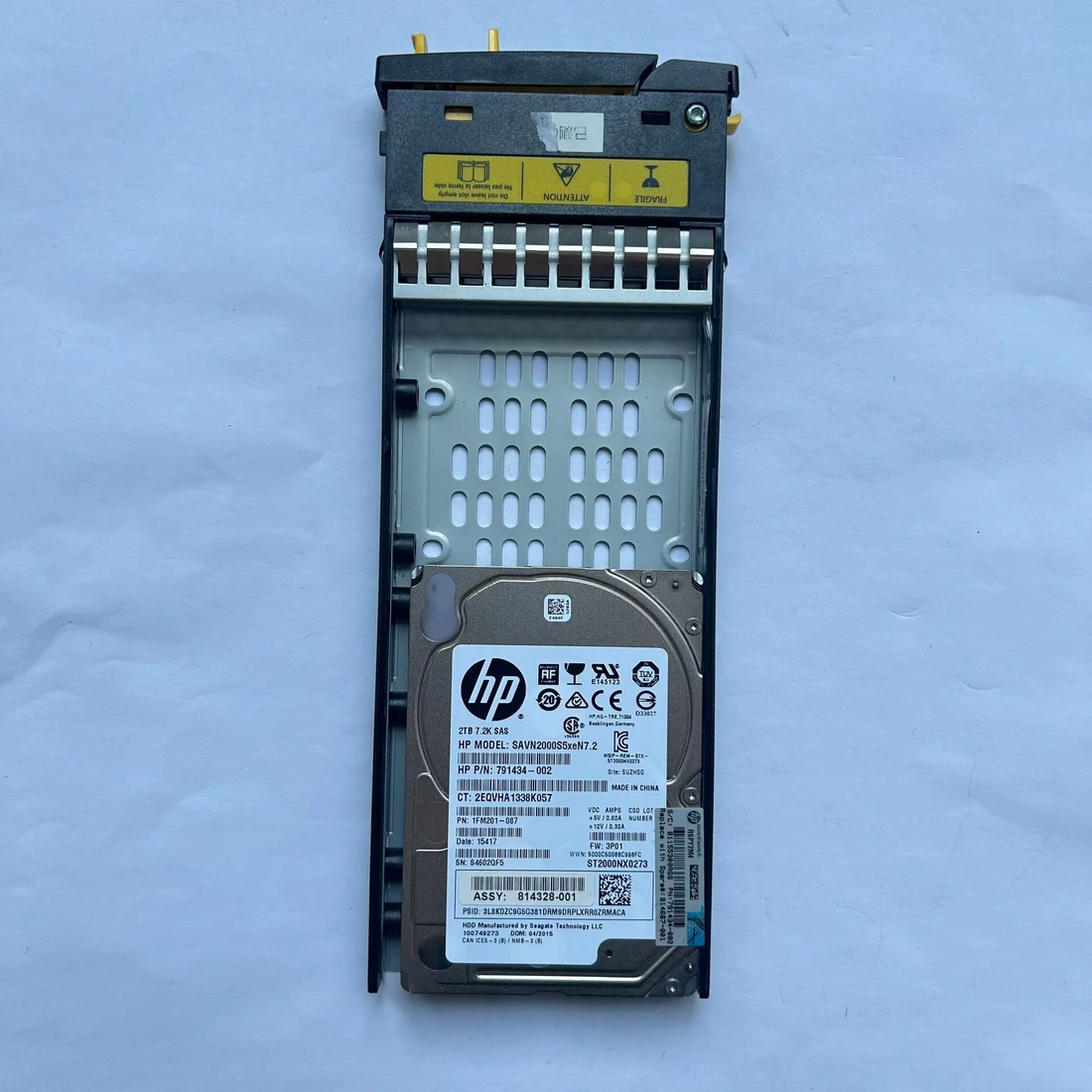 ST2000NX0273 — product reference photo 1