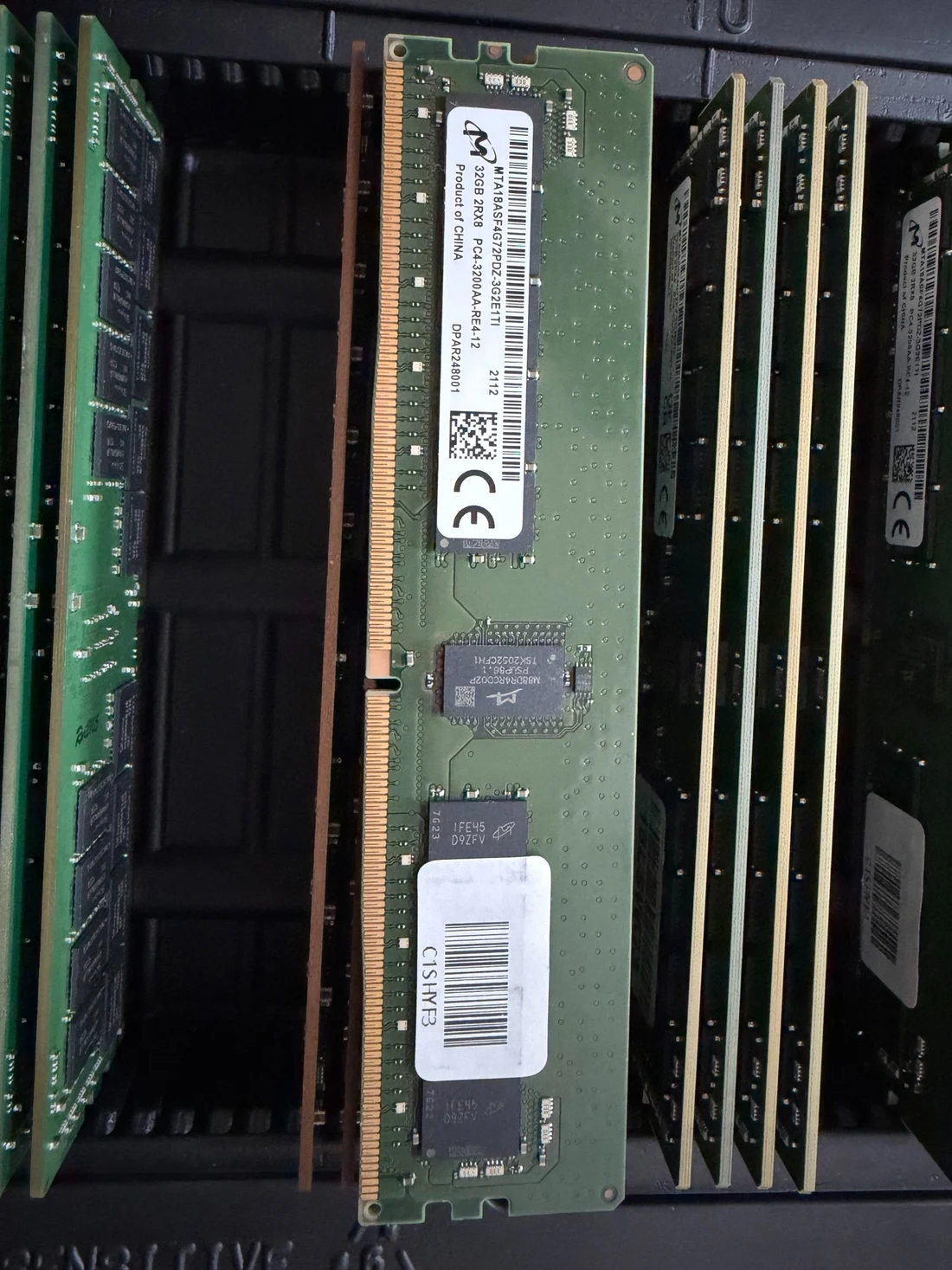 MTA18ASF4G72PDZ-3G2E1TI — product reference photo 1