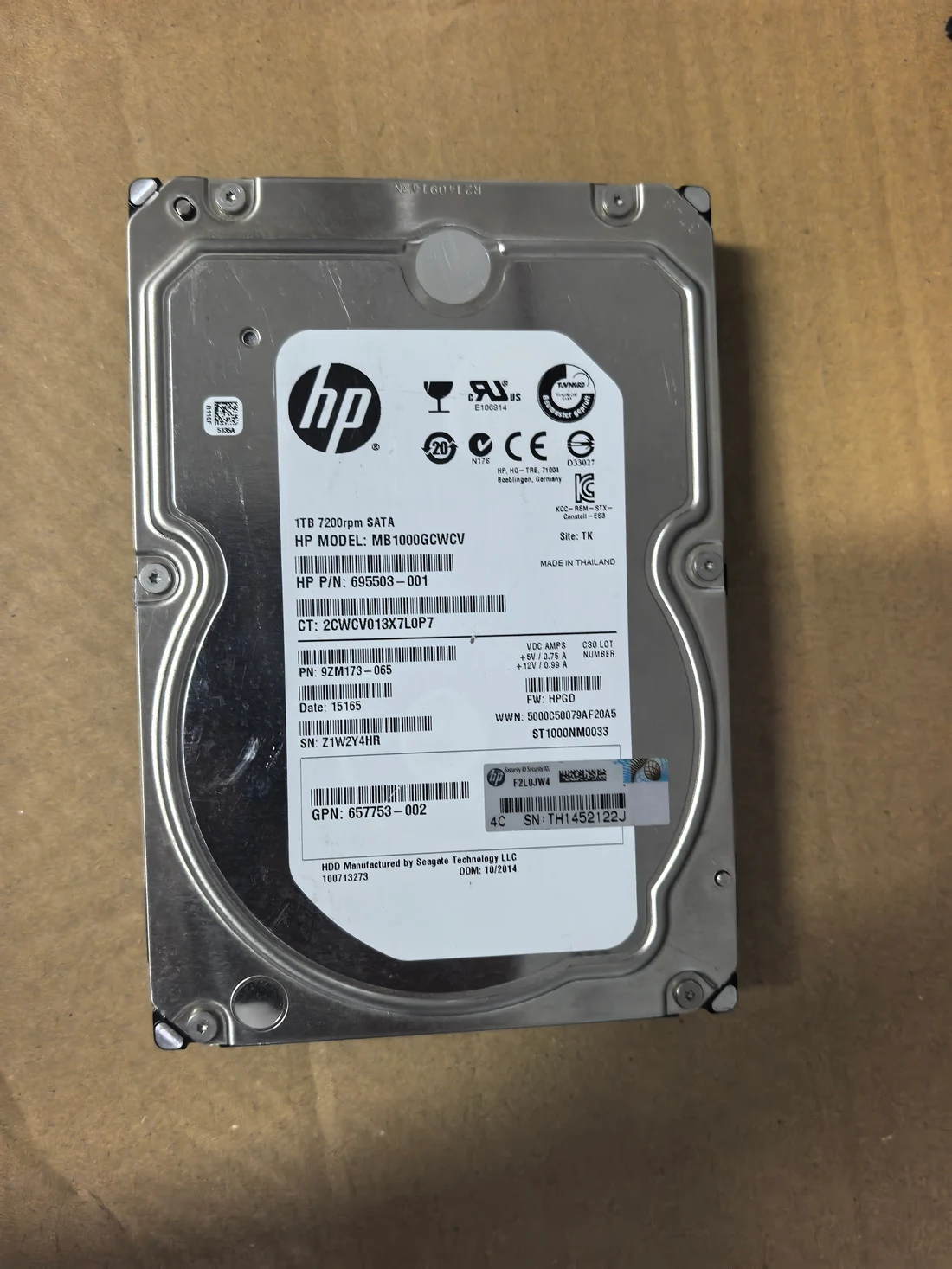 ST1000NM0033 — product reference photo 1