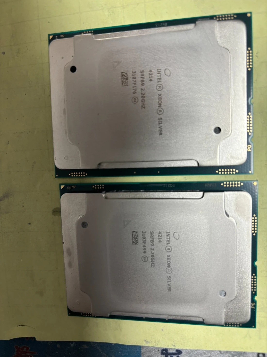 Intel Xeon Silver 4214 — product reference photo 1