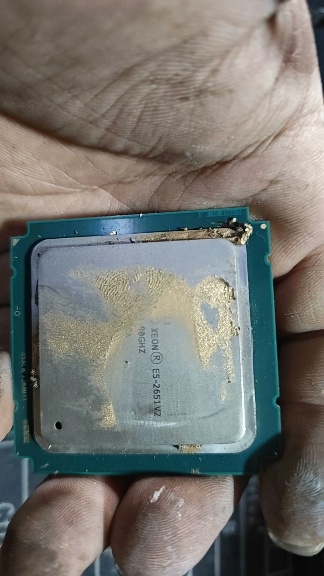 Intel Xeon E5-2651 v2 — product reference photo 1