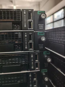 ProLiant DL160 Gen10 — product reference photo 1
