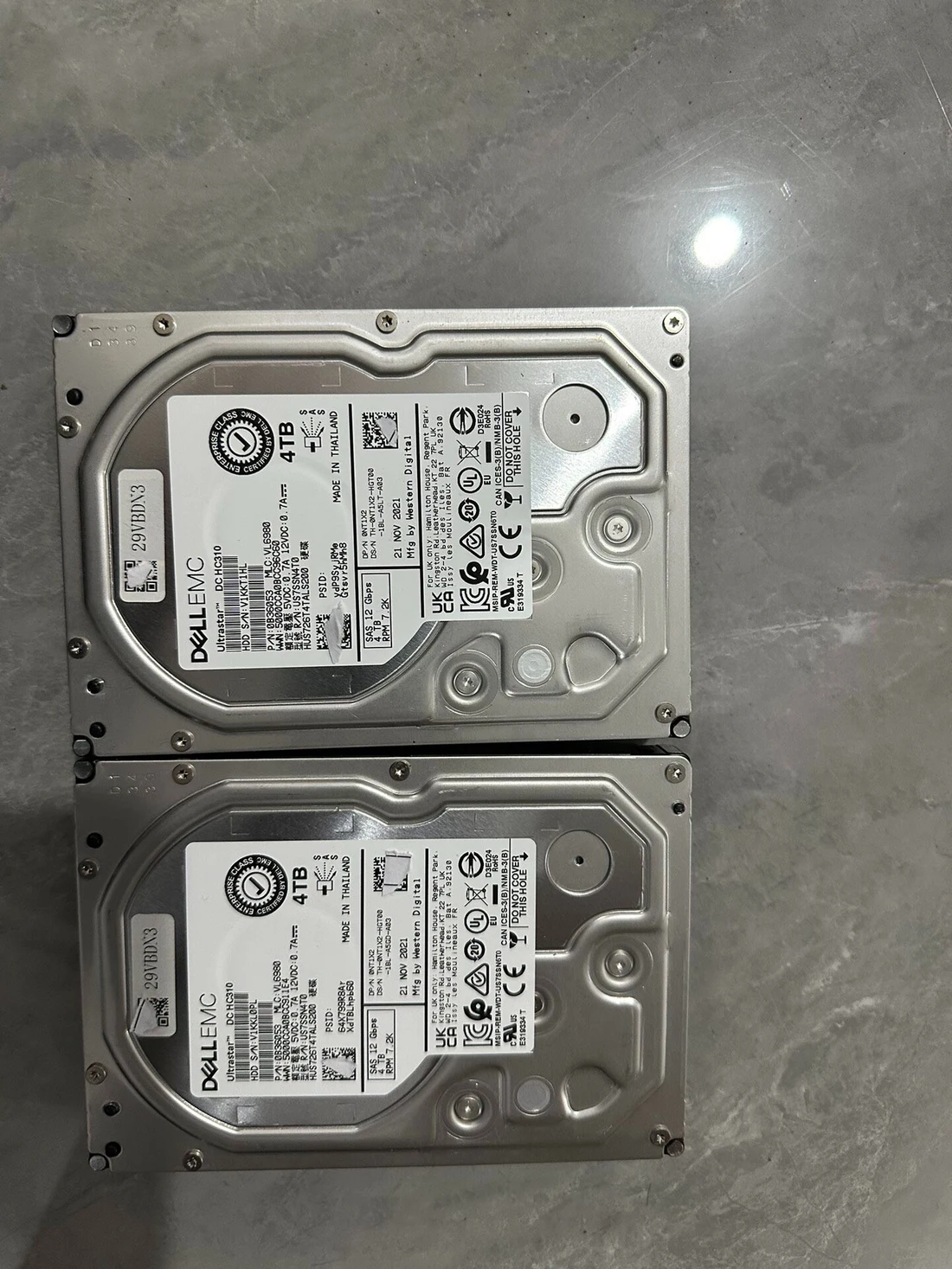 HUS726T4TALS200 — product reference photo 1