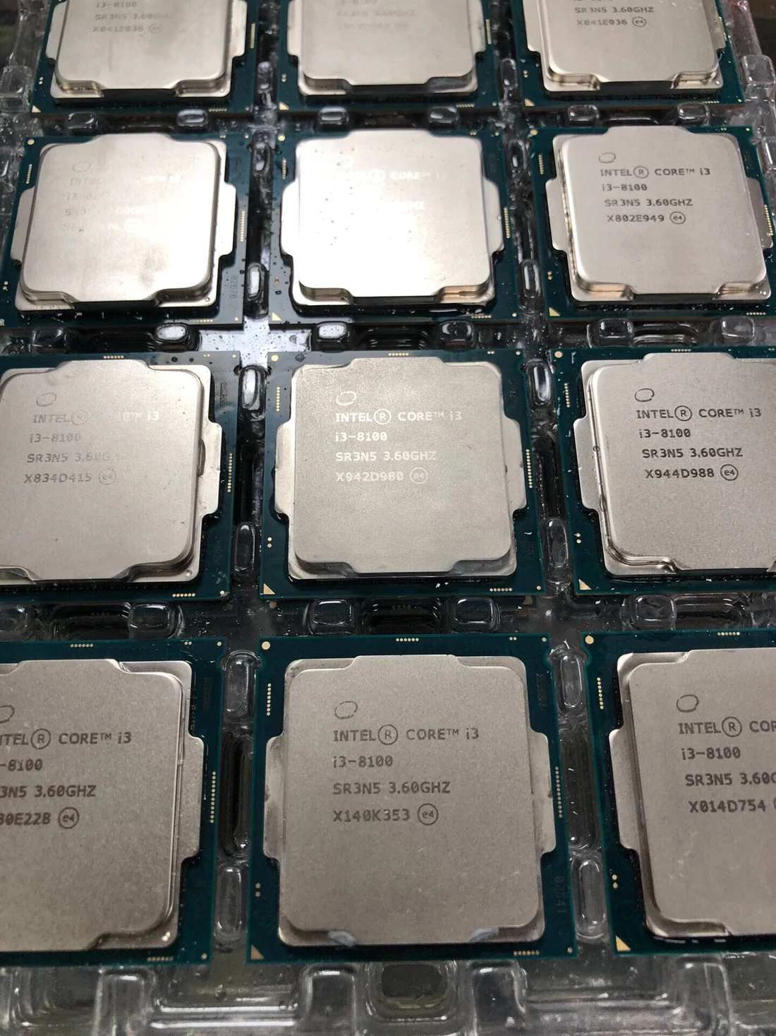 Intel Core i3-8100 — product reference photo 1