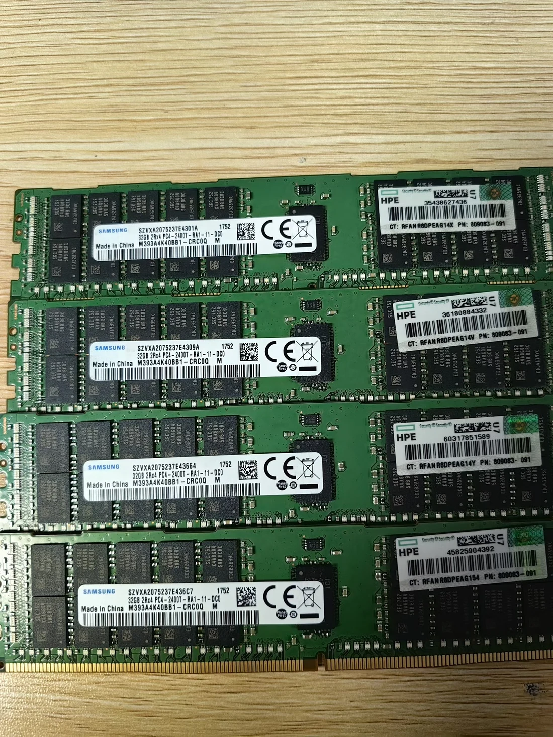 M393A4K40BB1-CRC0Q — product reference photo 1