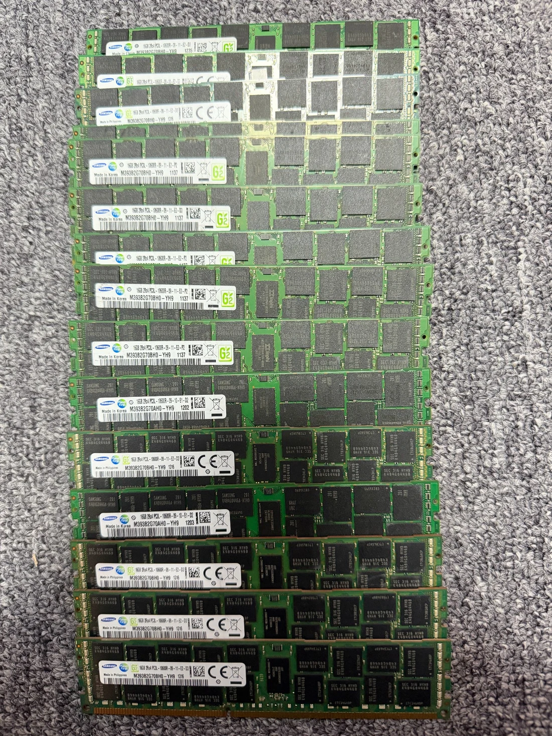 M393B2G70BH0-YH9 — product reference photo 1