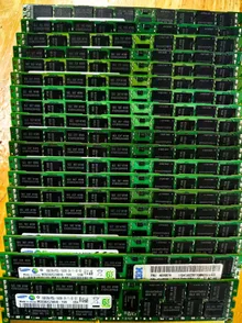 M393B2G70BH0-YH9 — product reference photo 4