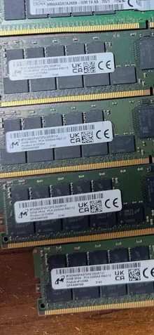 MTA36ASF4G72PZ-3G2R1UI — product reference photo 1