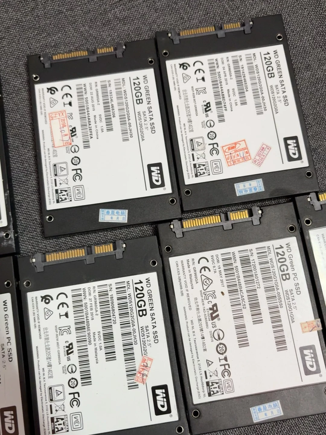 WDS120G2G0A-00JH30 — product reference photo 1