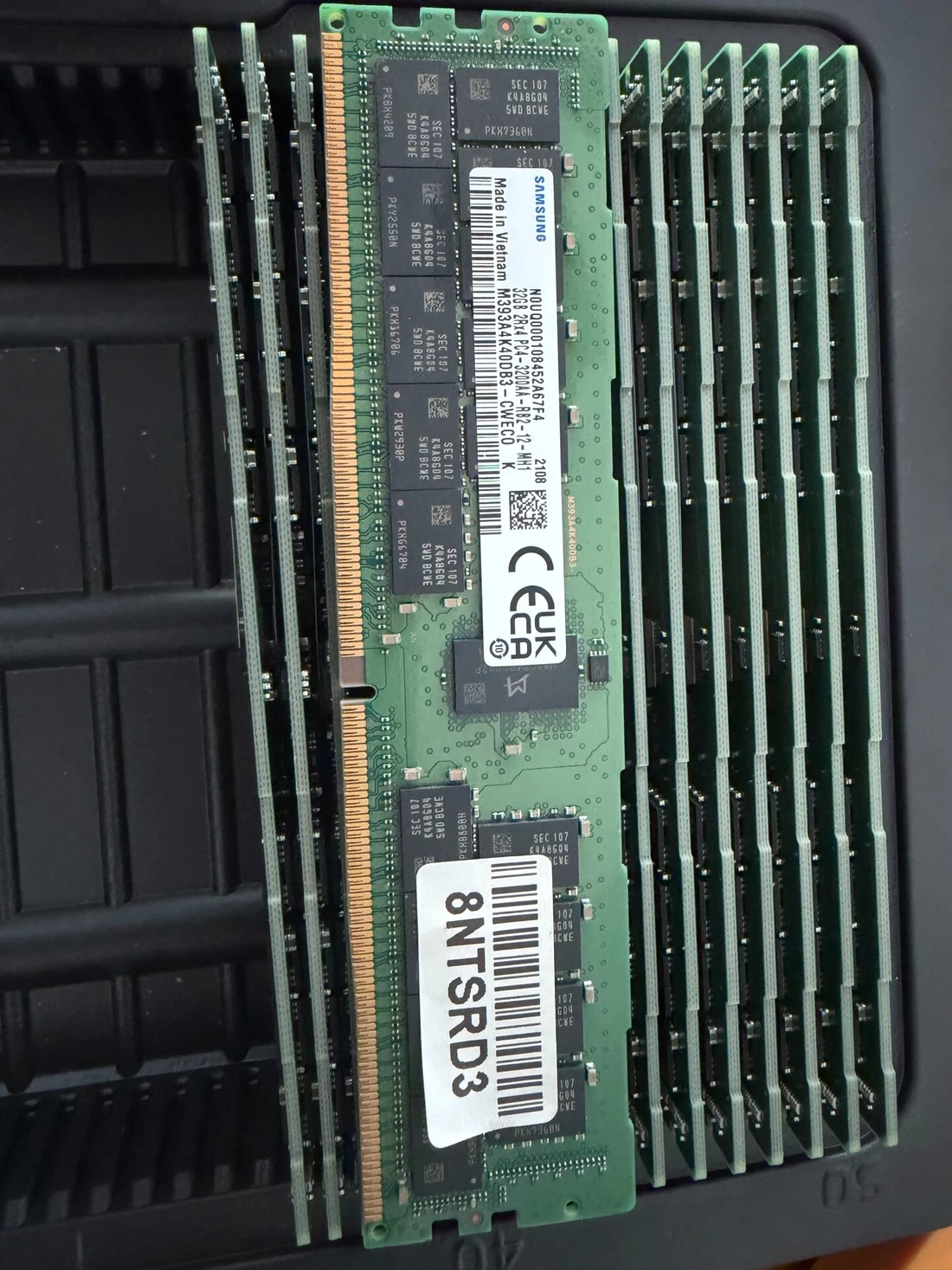 M393A4K40DB3-CWE — product reference photo 1