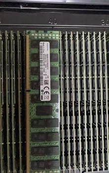 M393B4G70EMB-CK0Q2 — product reference photo 6