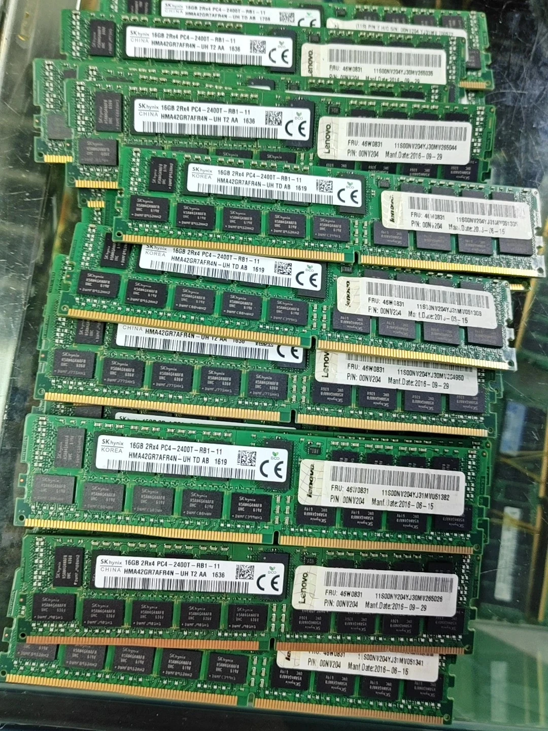 HMA42GR7AFR4N-UH — product reference photo 1