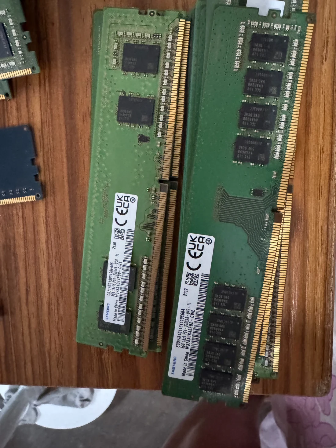 M378A1G44BB0-CWE — reference photo including other products 1
