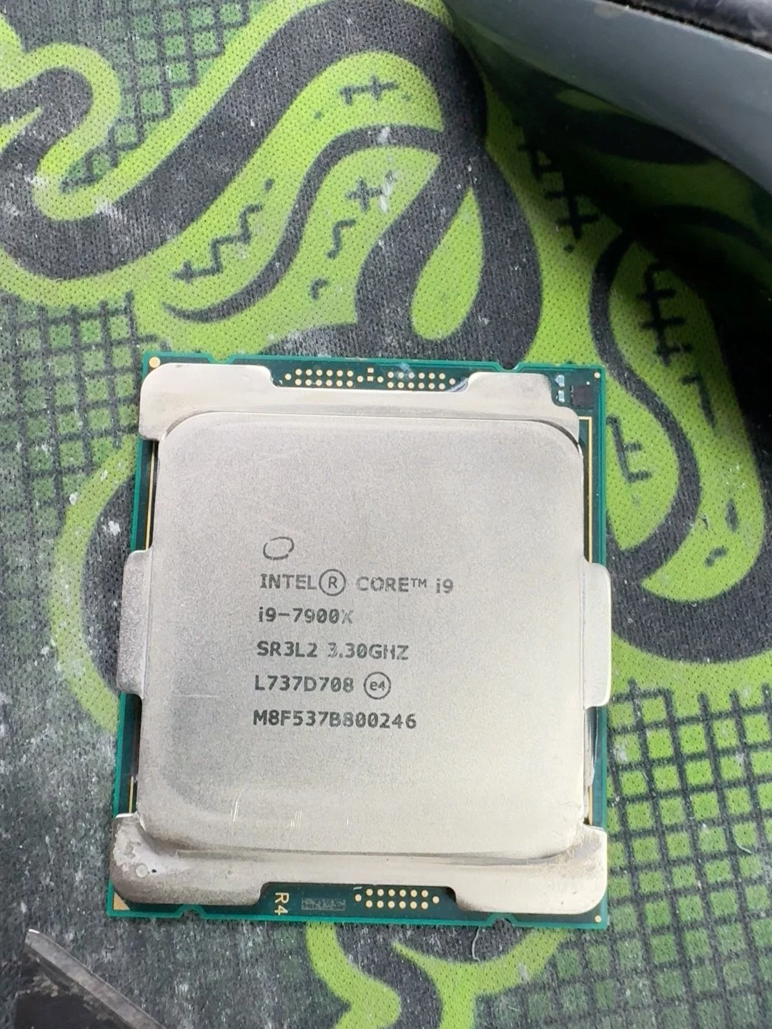 Intel Core i9-7900X — product reference photo 1