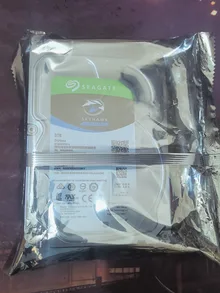 ST3000VX010 — product reference photo 2