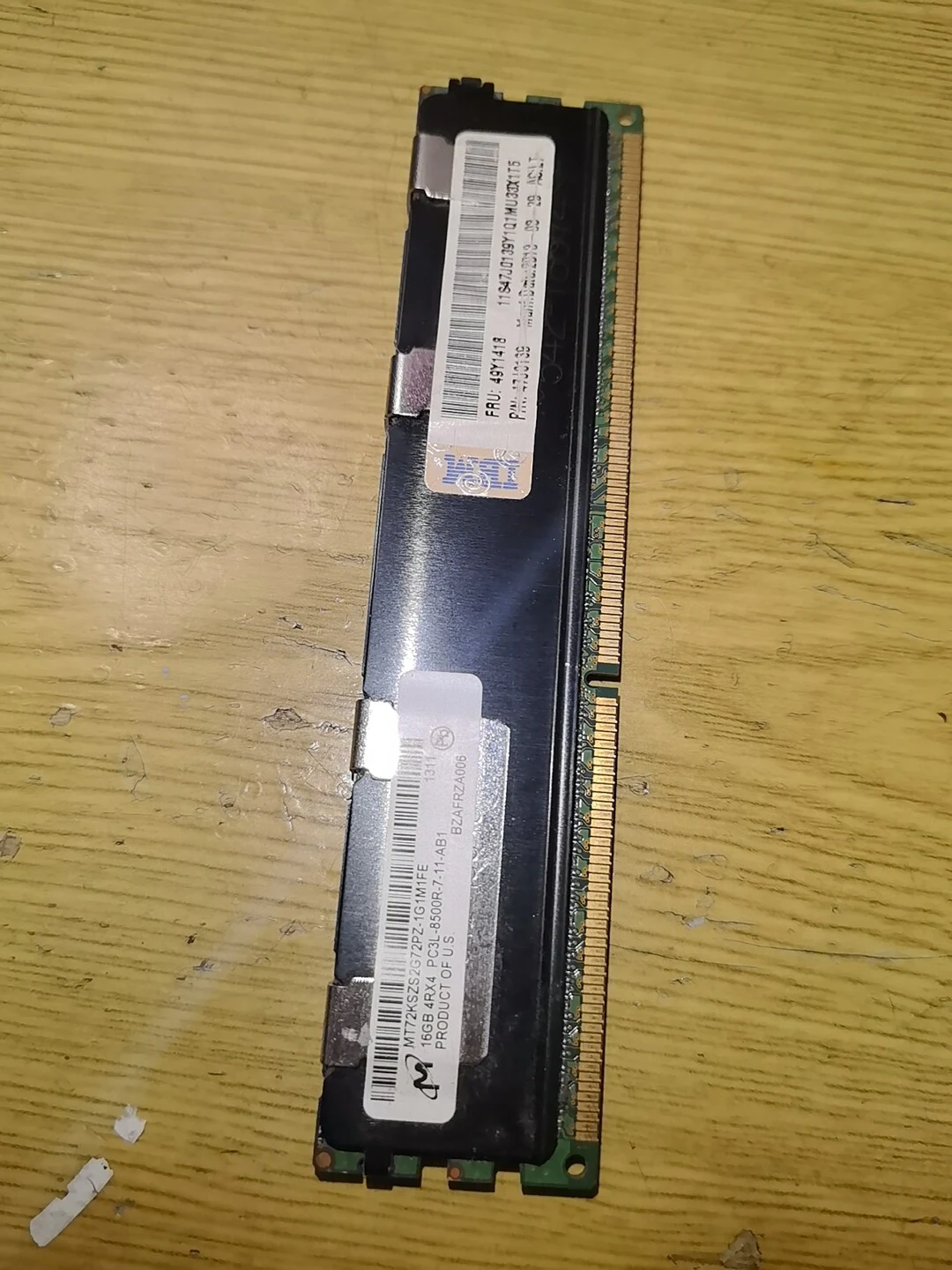 MT72KSZS2G72PZ-1G1M1FE — product reference photo 1