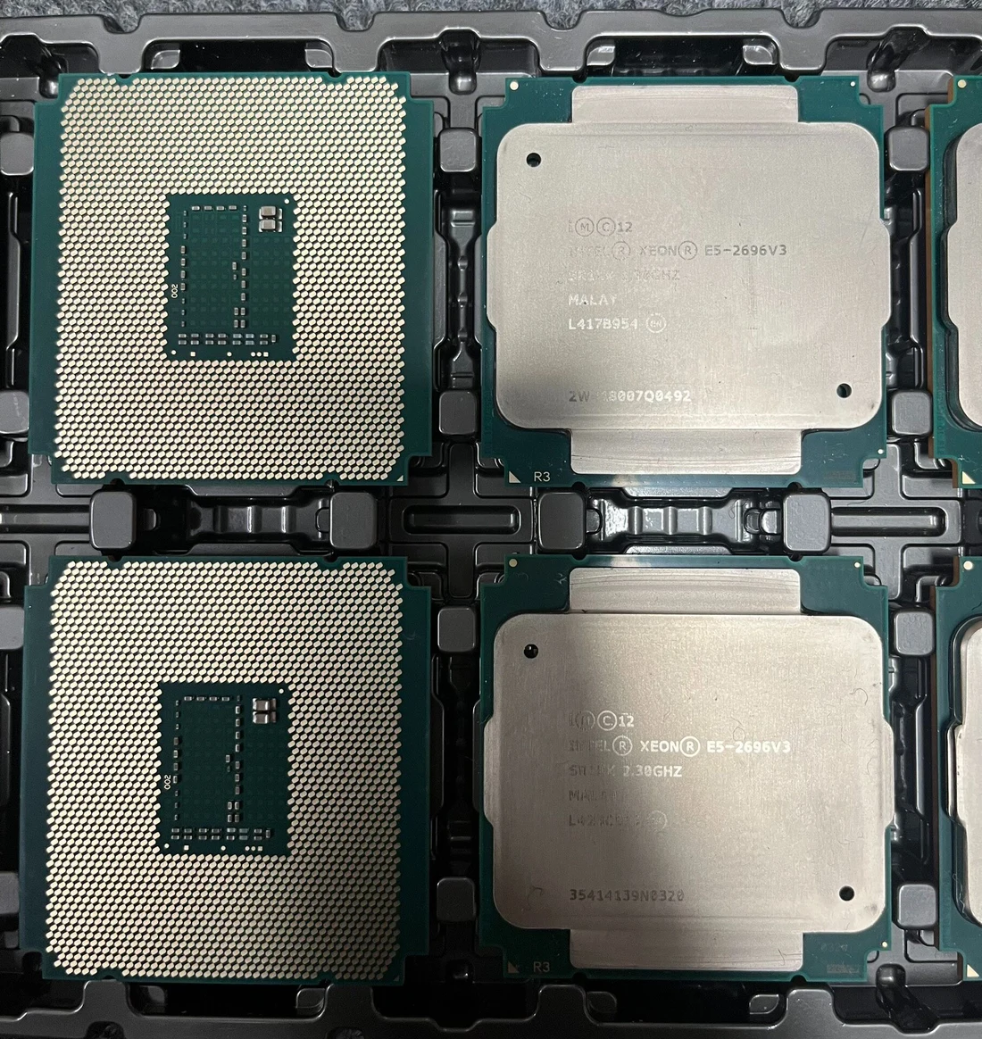 Intel Xeon E5-2696 v3 — product reference photo 1