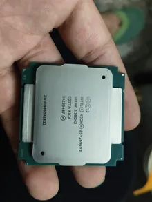 Intel Xeon E5-2696 v3 — product reference photo 12
