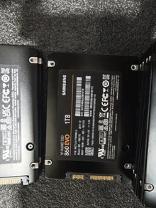 MZ-76E1T0 — product reference photo 3