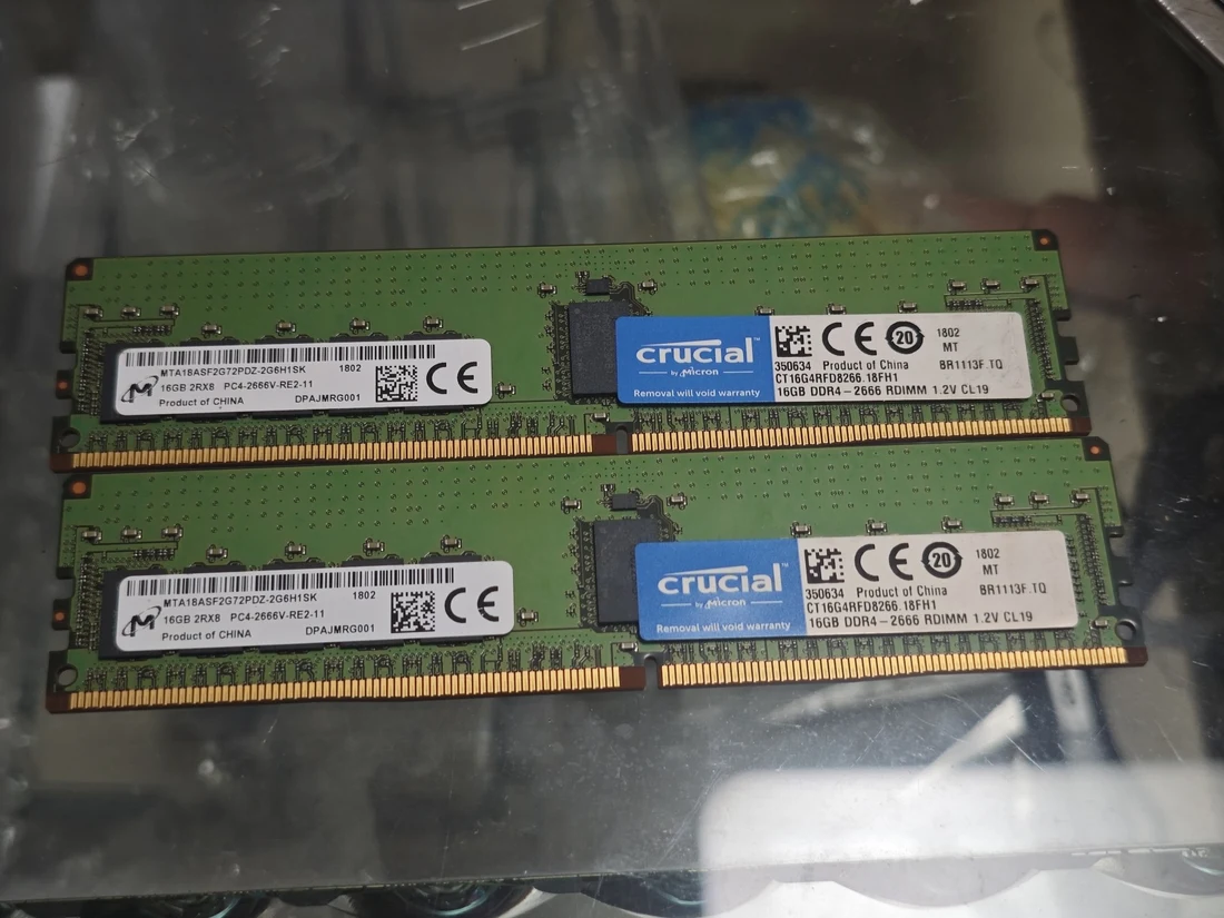 CT16G4RFD8266.18FH1 — label reference photo 1