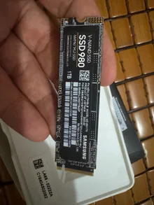 MZ-V8V1T0 — product reference photo 1