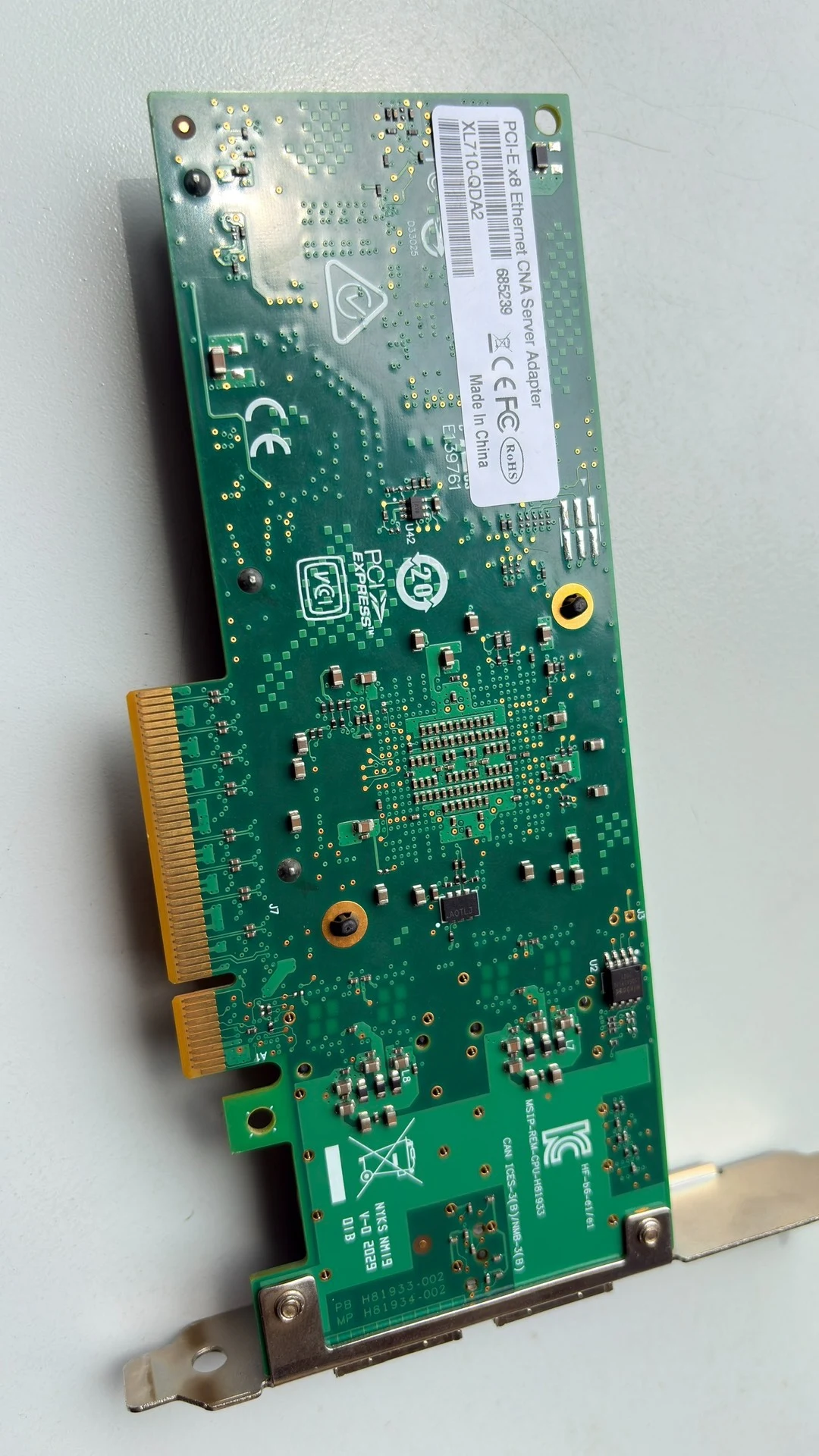 XL710-QDA2 — product reference photo 1