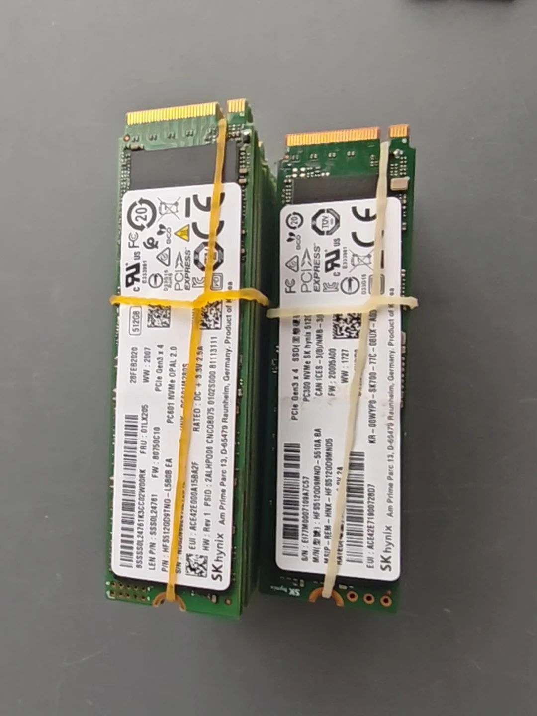 HFS512GD9MND-5510A BA — reference photo including other products 1