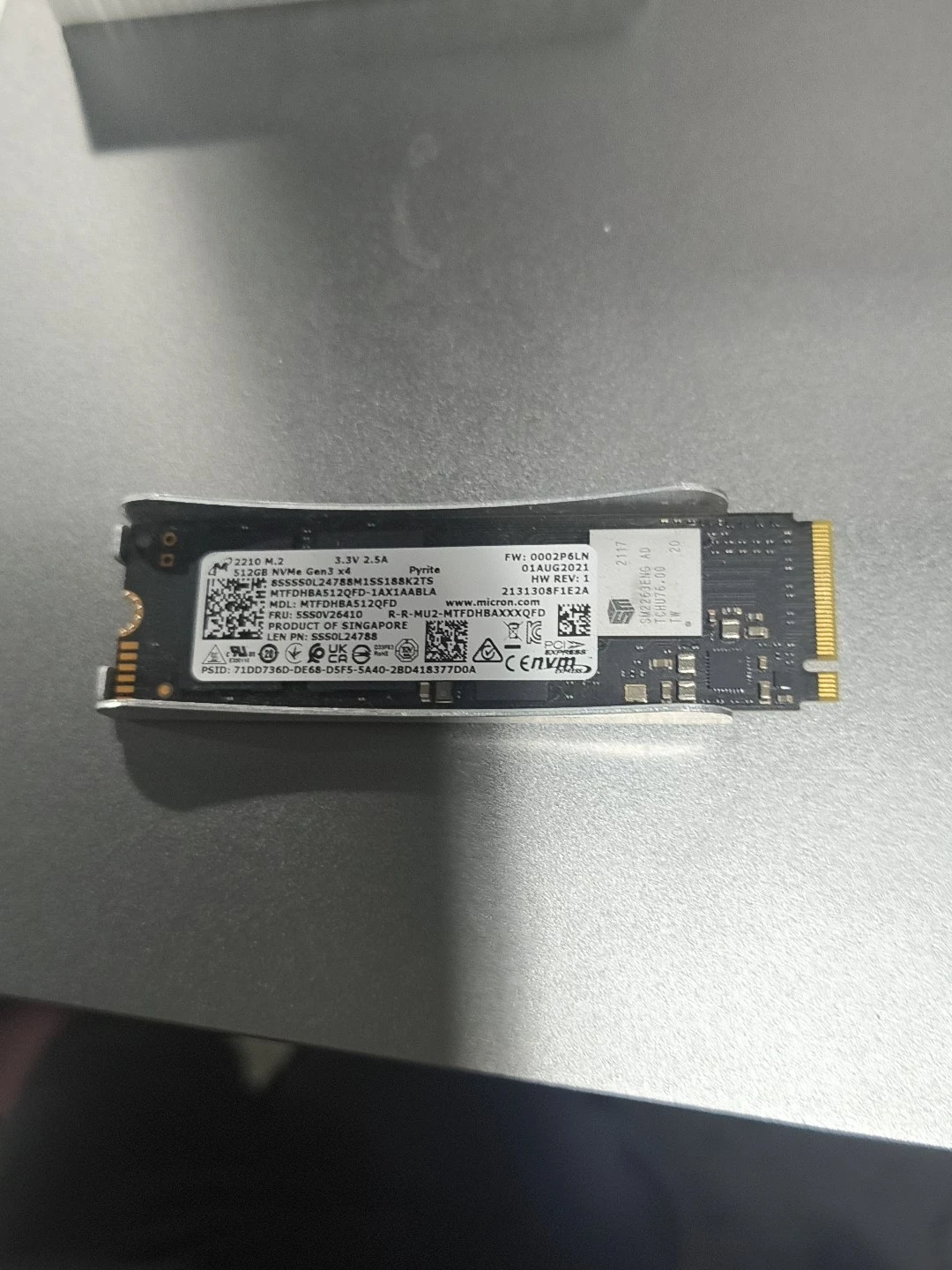MTFDHBA512QFD — product reference photo 1