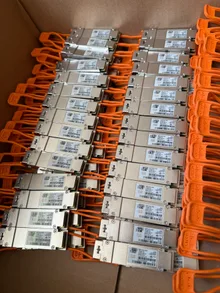 QSFP-40G-CSR4 — label reference photo 3