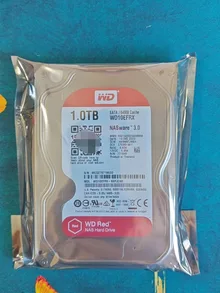 WD10EFRX — product reference photo 2