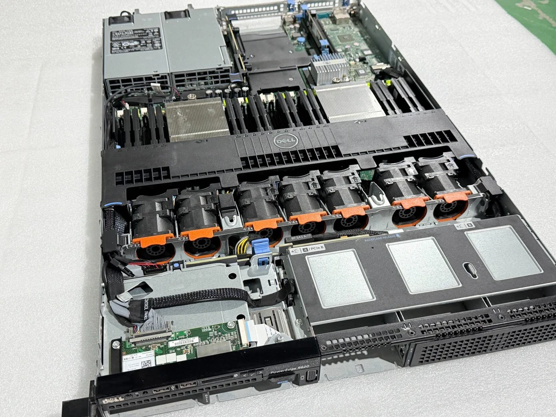 PowerEdge R620 — product reference photo 1