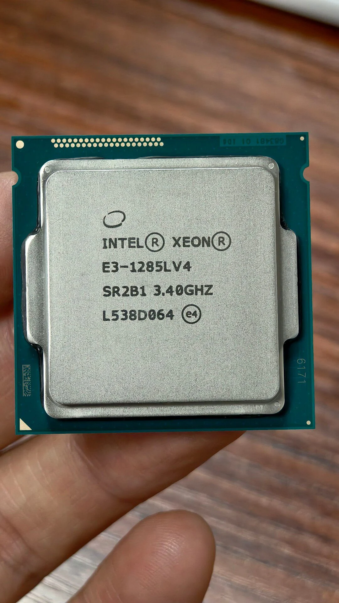 Intel Xeon E3-1285L v4 — product reference photo 1