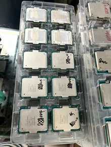 Intel Xeon E7-8880 v4 — product reference photo 2