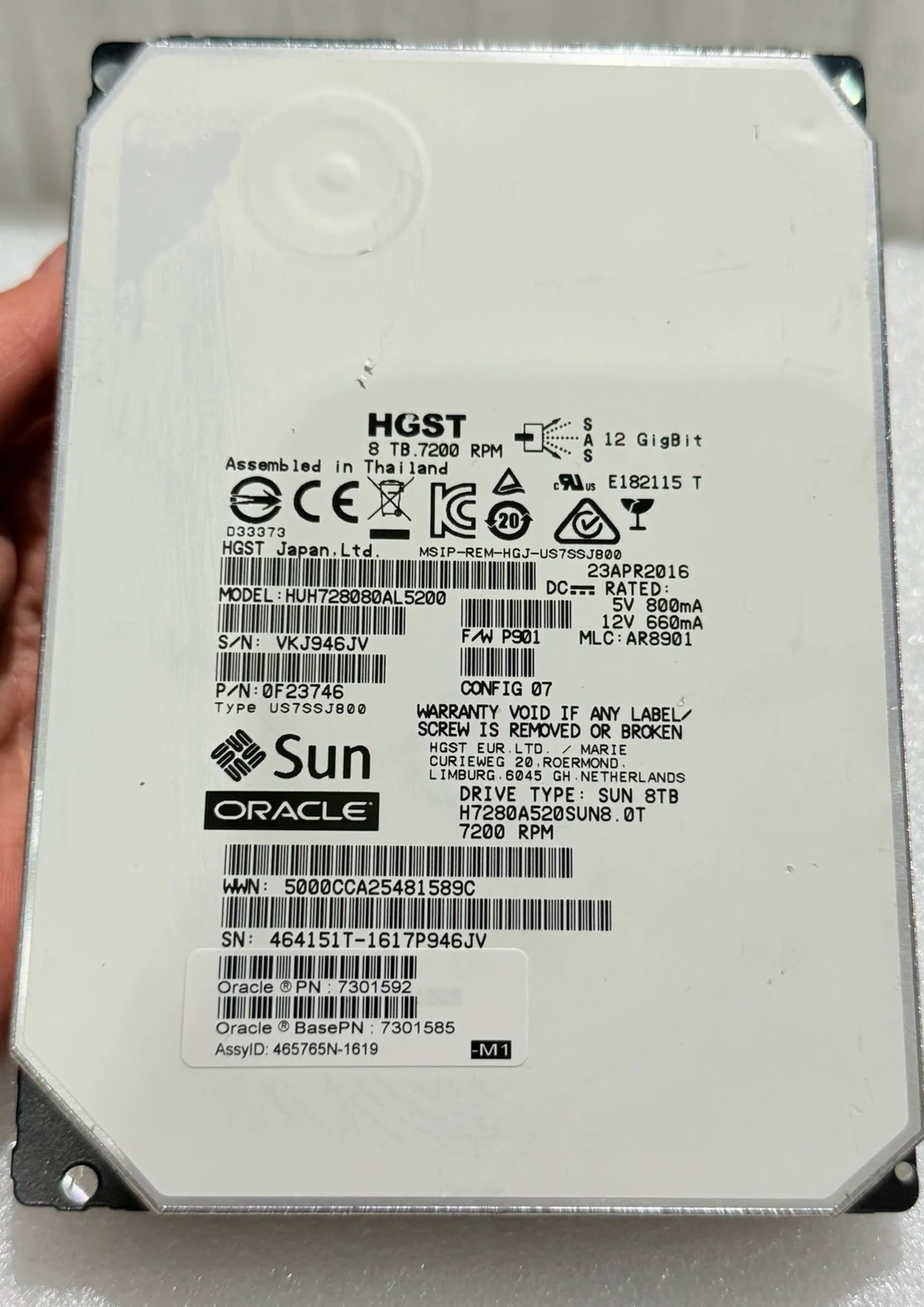 HUH728080AL5200 — label reference photo 1