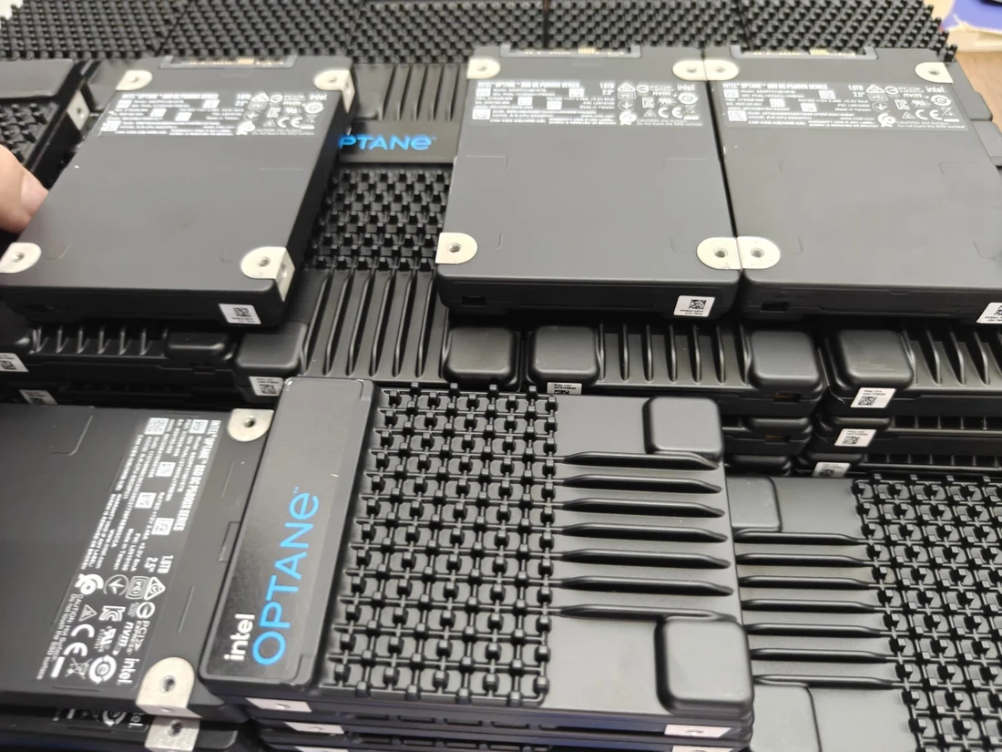 P5800X 1.8TB — product reference photo 1