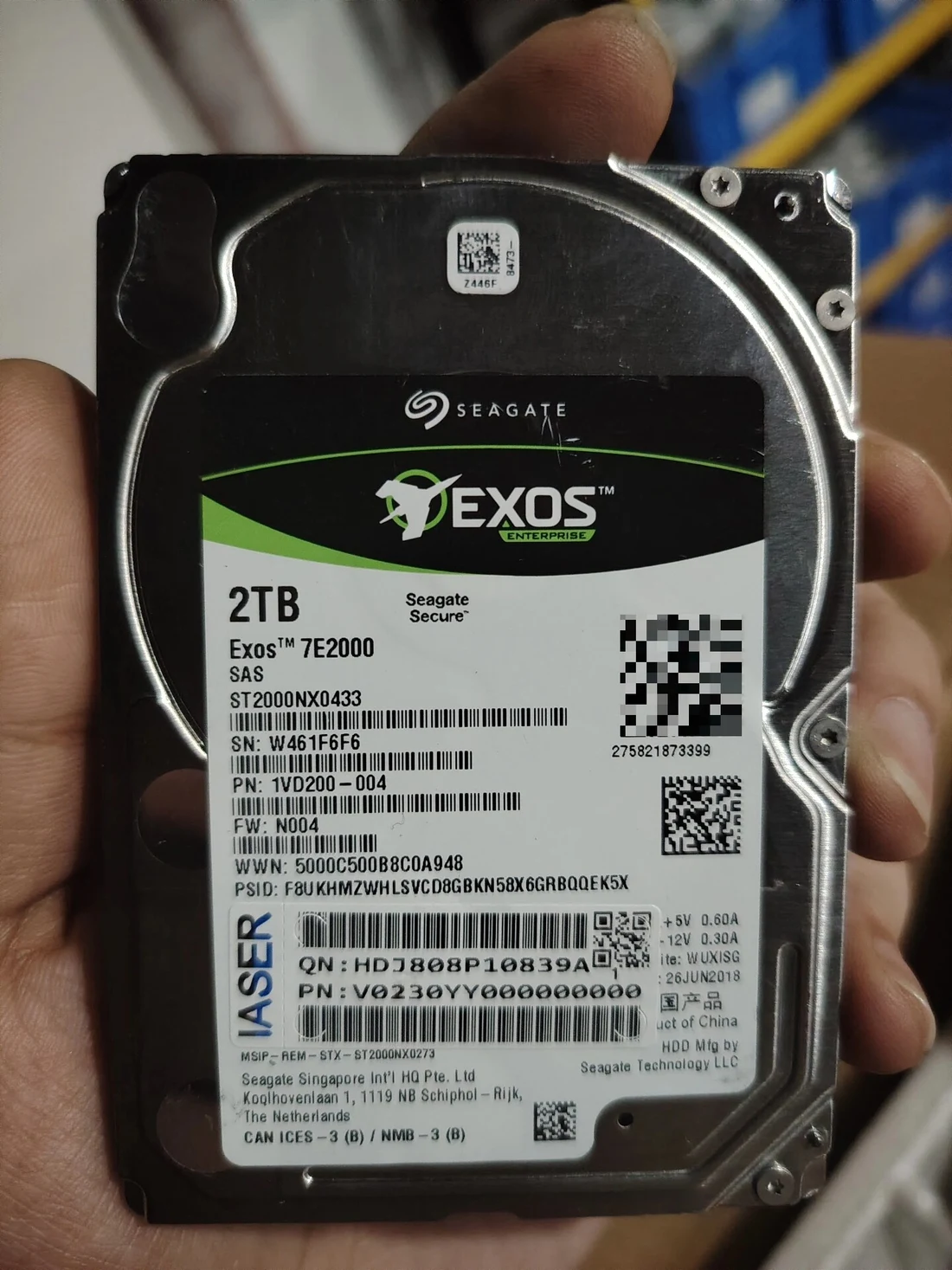 ST2000NX0433 — product reference photo 1